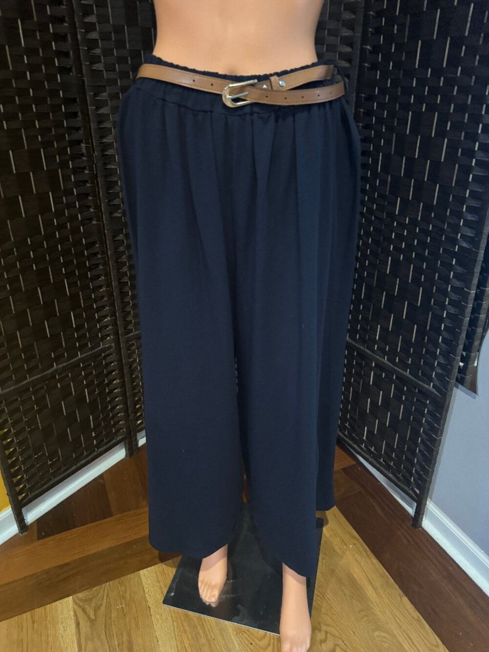 Lux Luna women pants - size m/xl Navy